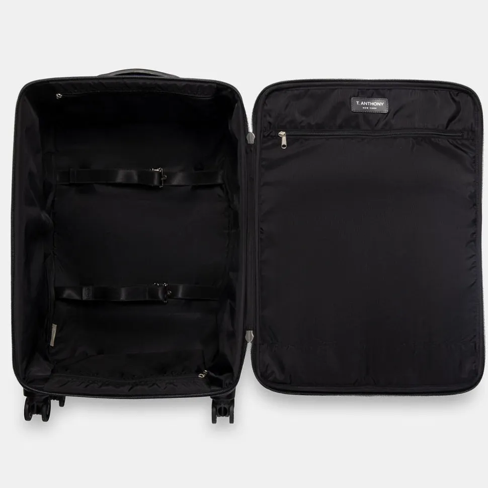 26" Lightweight Wheeled Case