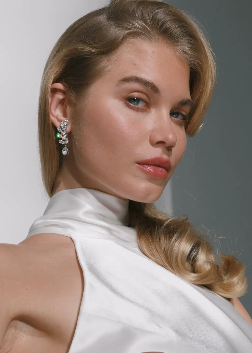 Alessa Earrings in Crystal