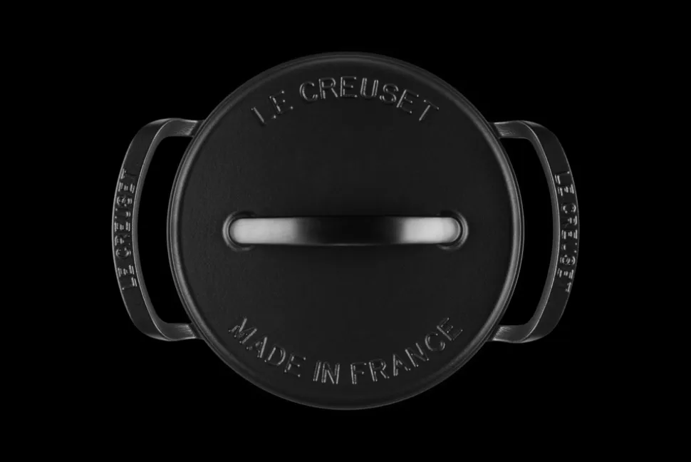 Alpine Outdoor 4.25 qt. Round Dutch Oven in Matte Black
