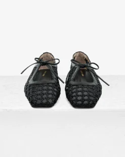 Amelia Black Raffia