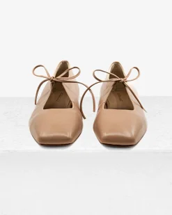 Amelia Blush Leather
