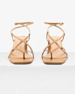 Ana Sandal