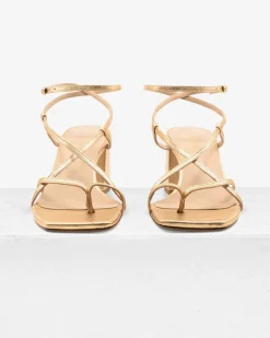 Ana Sandal