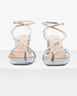 Ana Sandal