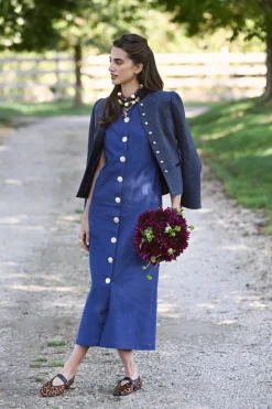 Annabelle Marine in Navy