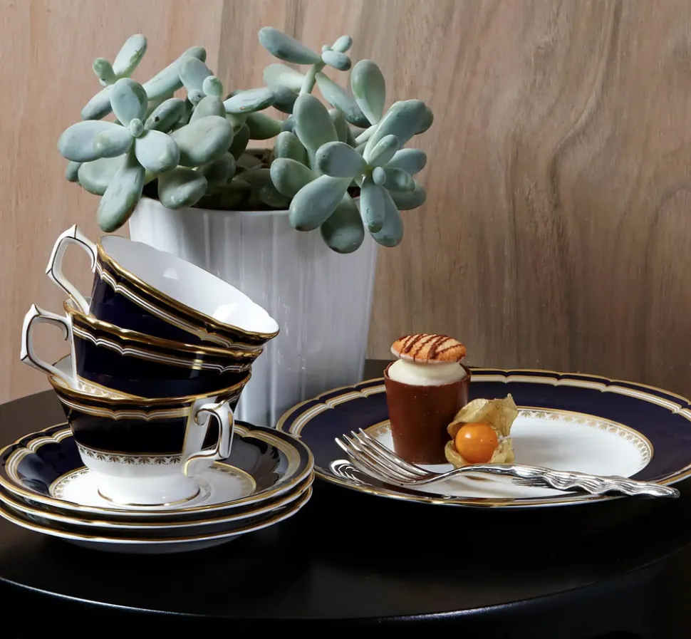 Ashbourne Rimmed Soup Bowl