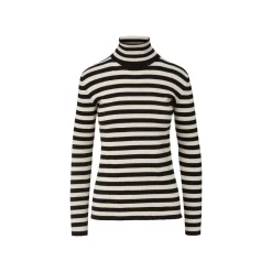 Avery Knit Turtleneck