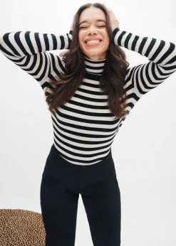 Avery Knit Turtleneck