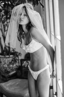 Bardot Bottom in Lace