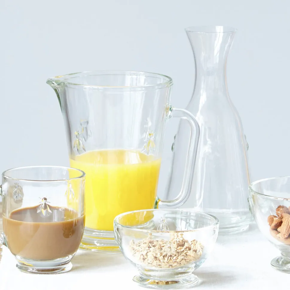 Bee Pitcher