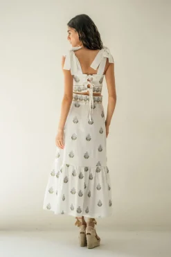 Begum Skirt in Off White & Blue