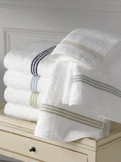 Bel Tempo Bath Collection
