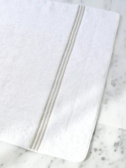 Bel Tempo Bath Collection
