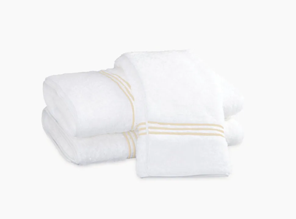 Bel Tempo Bath Collection