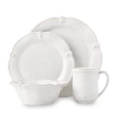 Berry & Thread Whitewash Flared Place Setting, Set of 4