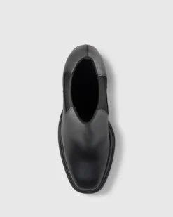 Bimba in Black
