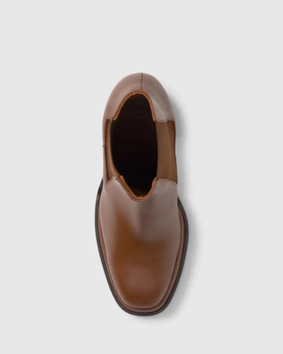 Bimba in Caramel