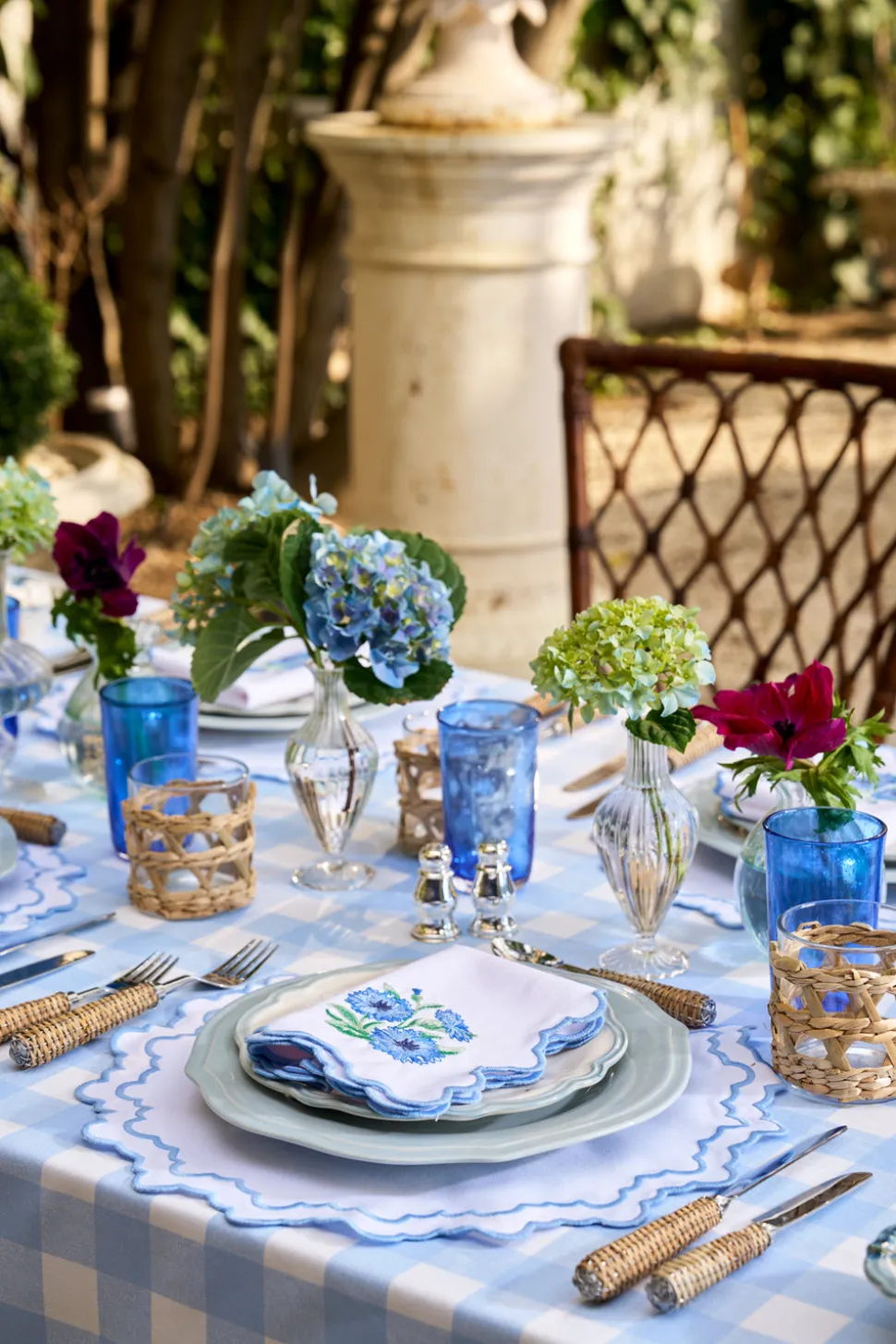 Blue Lotus Placemat and Napkin Set in White