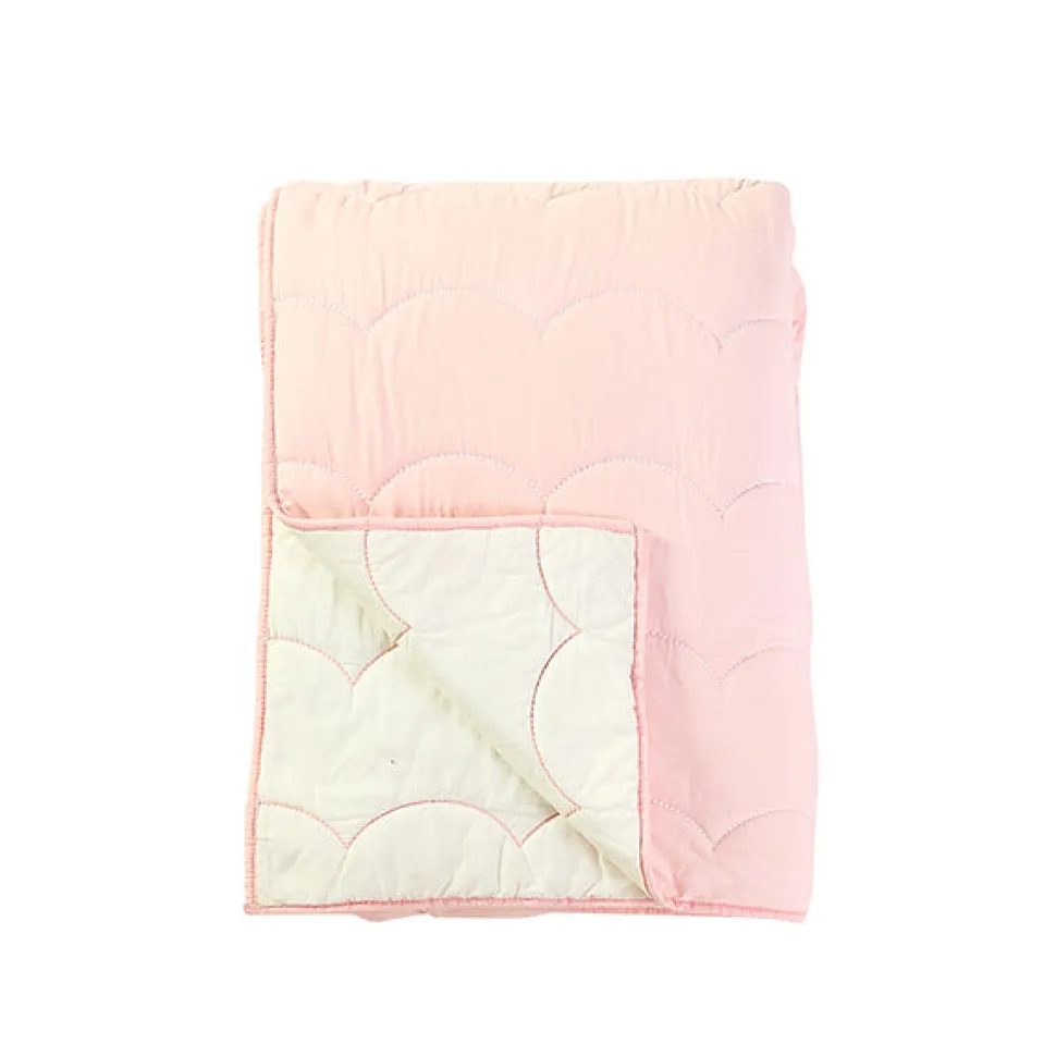 Blush Scallop Quilt