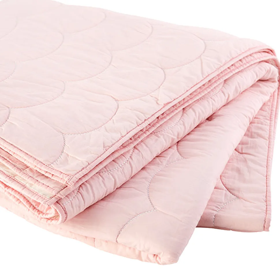 Blush Scallop Quilt