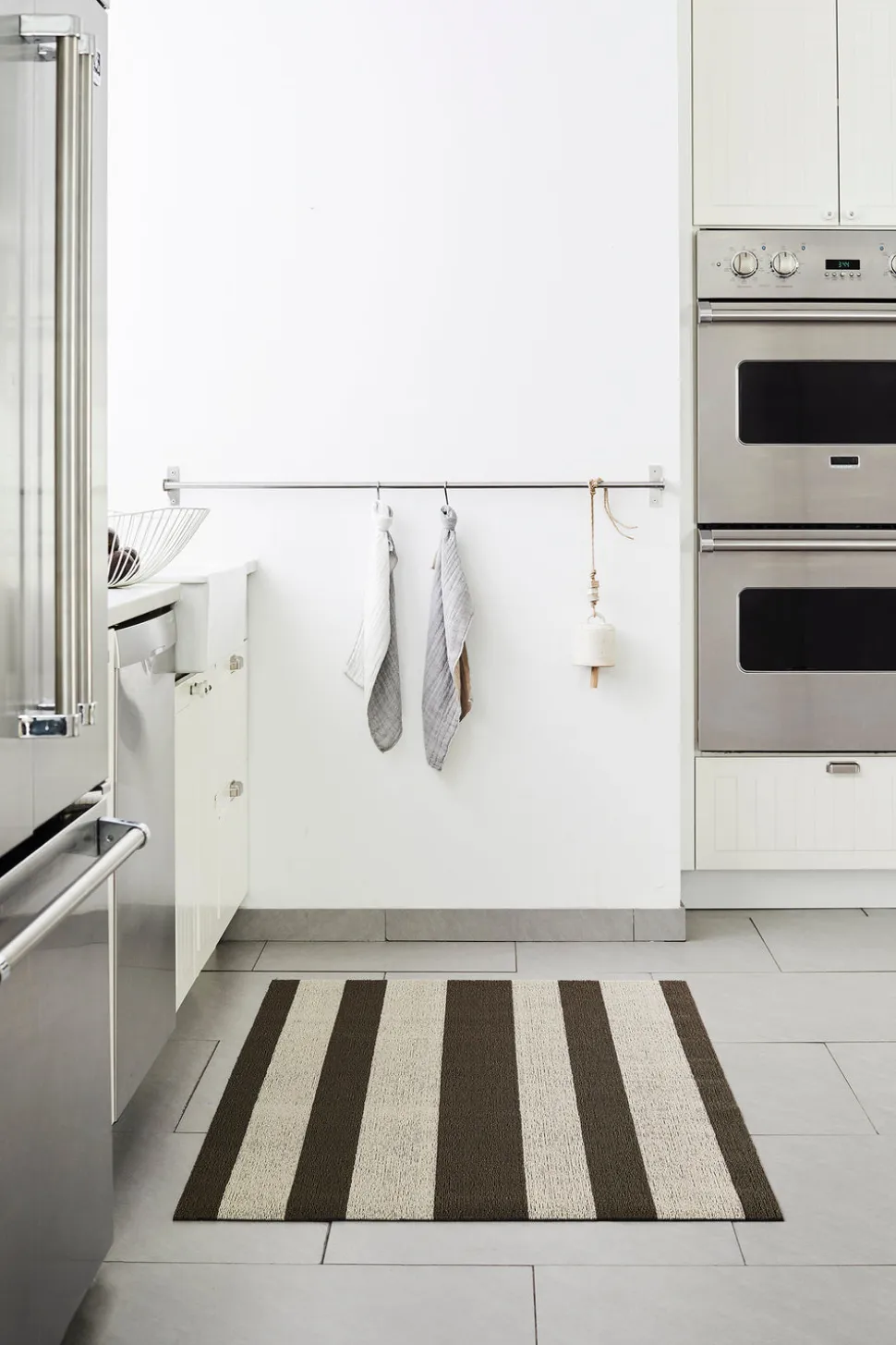 Bold Stripe Shag Utility Mat