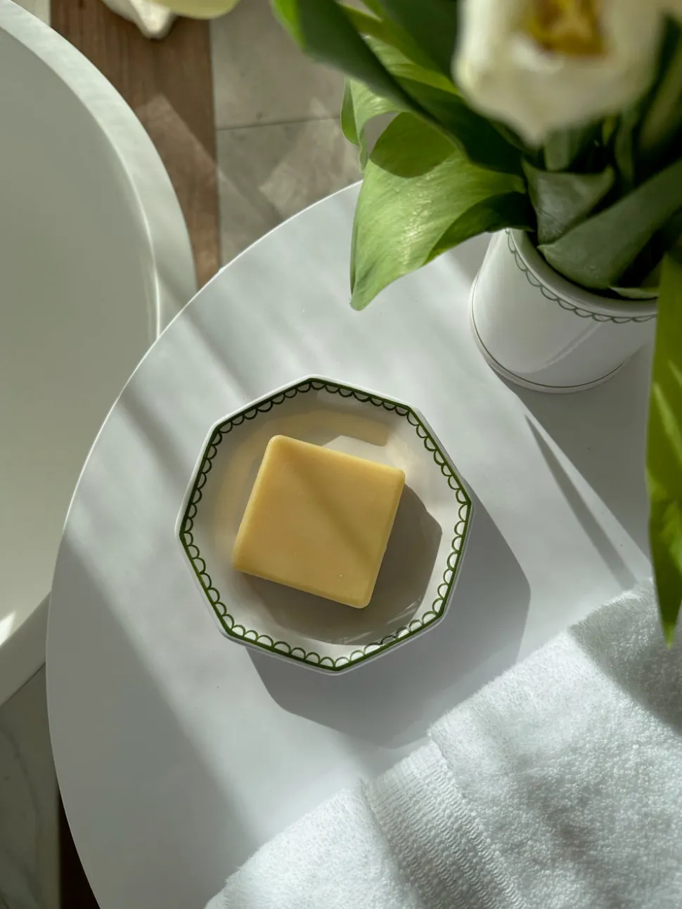 Bouclette Tumbler & Octagonal Petite Plate in Green, Set of Two