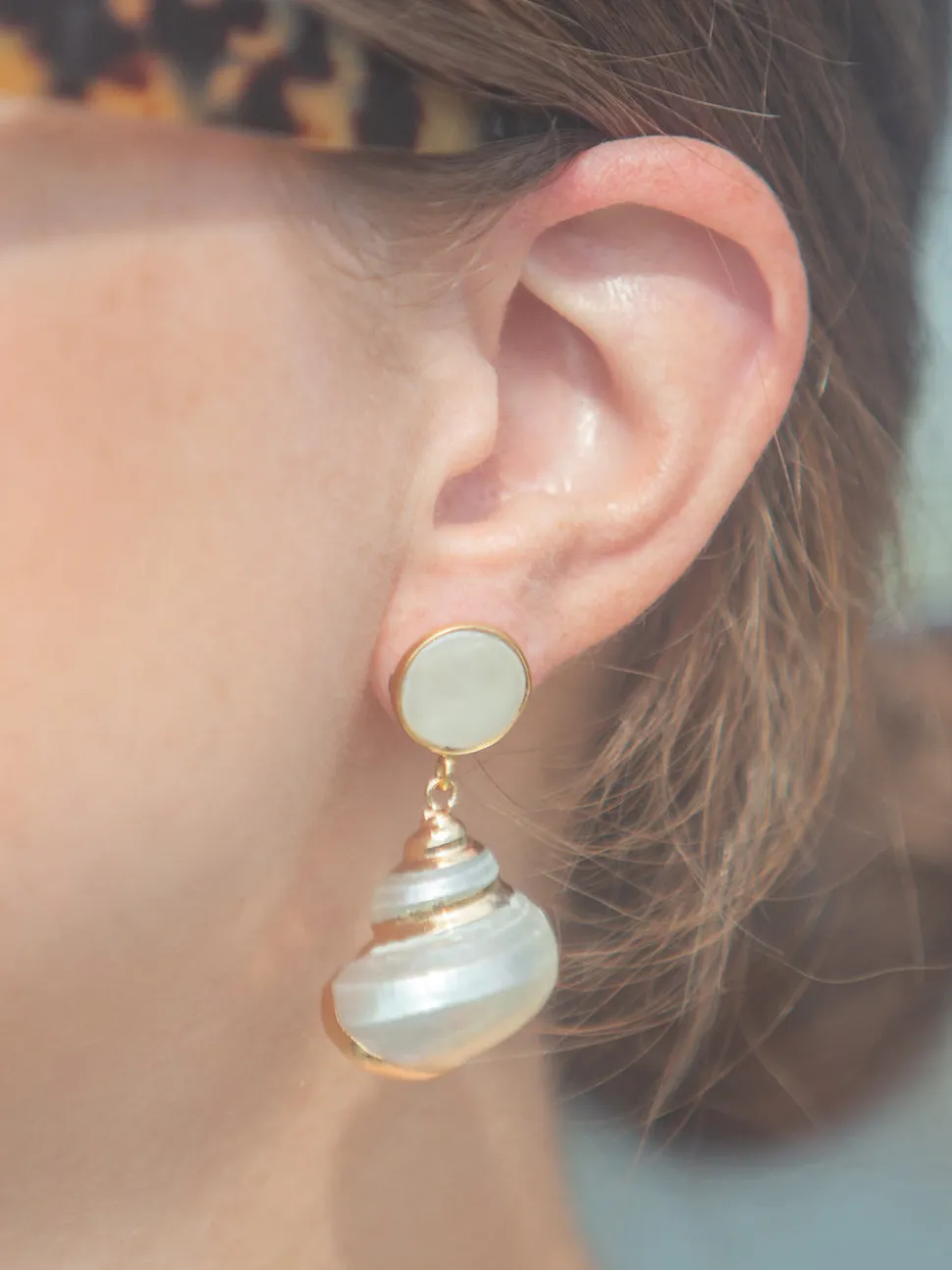 Bowen Earrings in White