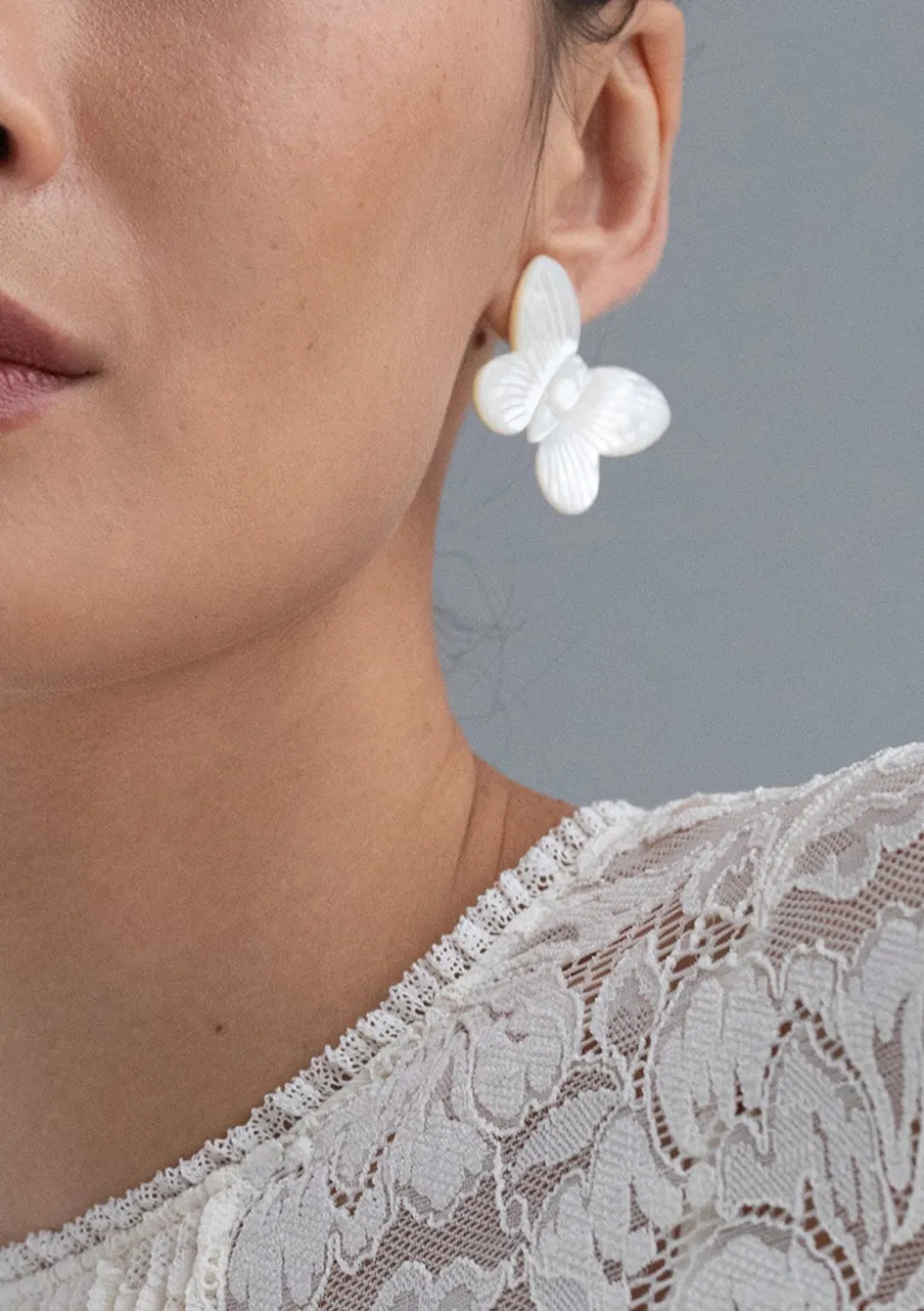 Bree Earrings in Mother of Pearl