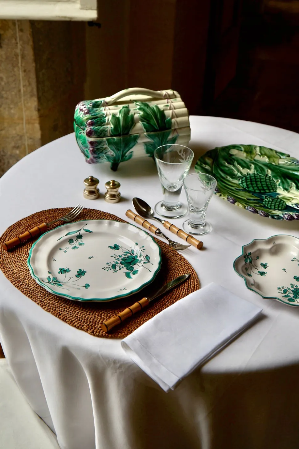 Camaieu Dinner Plate in Vert