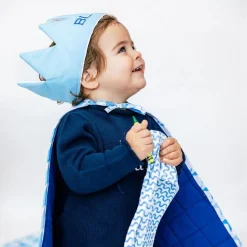 Cape & Crown Set