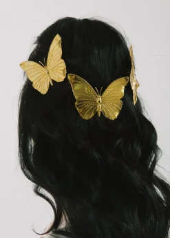 Caria Barrette in Gold
