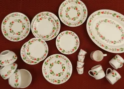 Carolina Irving x OTM Holly Dinner Plate