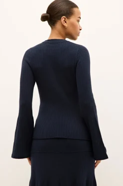 Carrey Top in Navy
