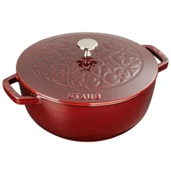 Cast Iron 3.75 qt Essential French Oven with Lilly Lid
