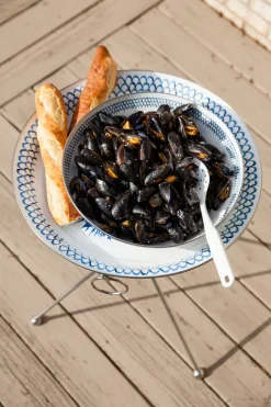 Catering Bowl in Fish Camp