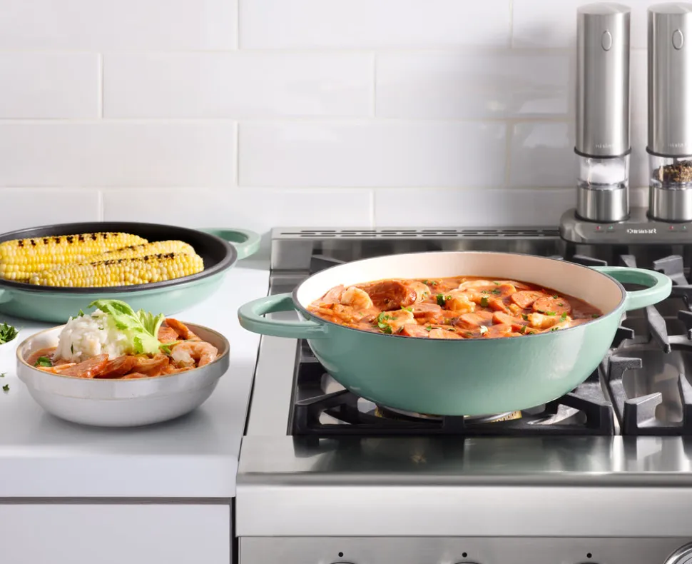 Chef’s Classic® Enameled 2-in-1 Cast Iron Multipurpose Set in Sage