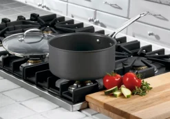 Chef's Classic® Non-Stick Hard Anodized 3 Quart Saucepan in Black