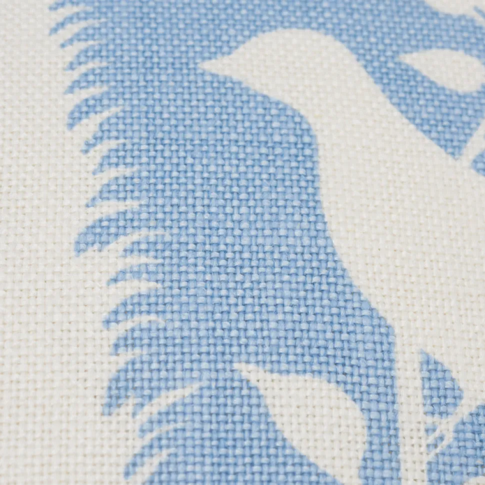 Chenonceau 18" Pillow in Sky & White