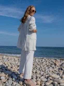 Chora Blazer in Cream