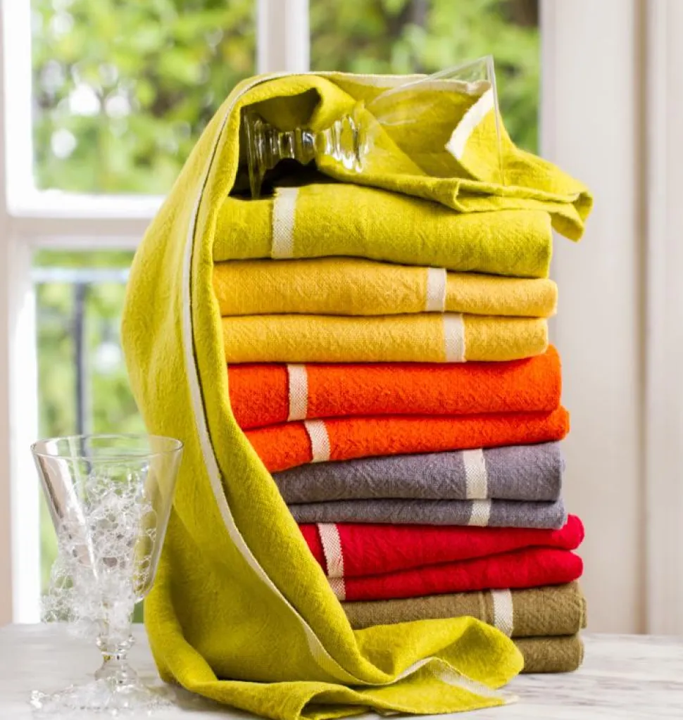 Chunky Linen Towels in Red, Set of 2