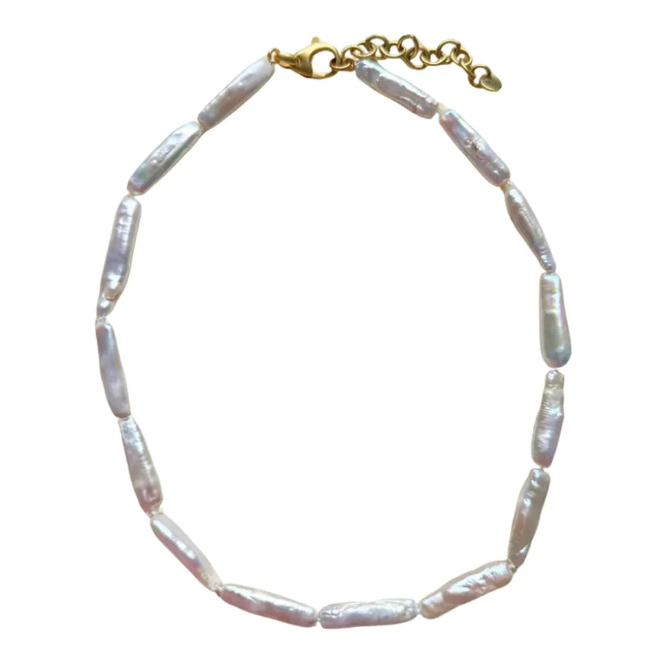 Claire Pearl Necklace