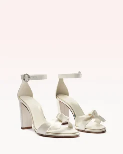 Clarita Bridal Block 90 in Satin