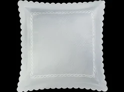 Classic Chain Scallop Matelassé Collection
