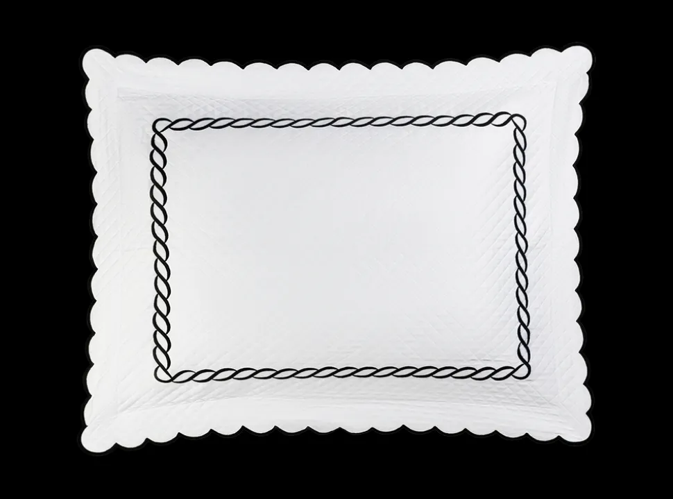 Classic Chain Scallop Matelassé Collection