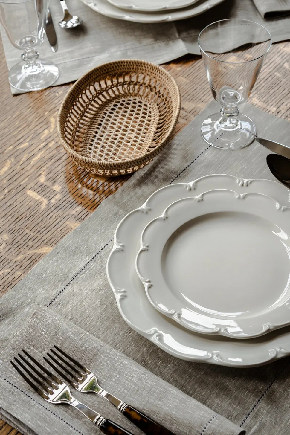 Classic Hemstitch Linen Placemat in Natural