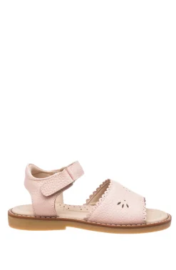 Classic Sandal with Scallop Pink