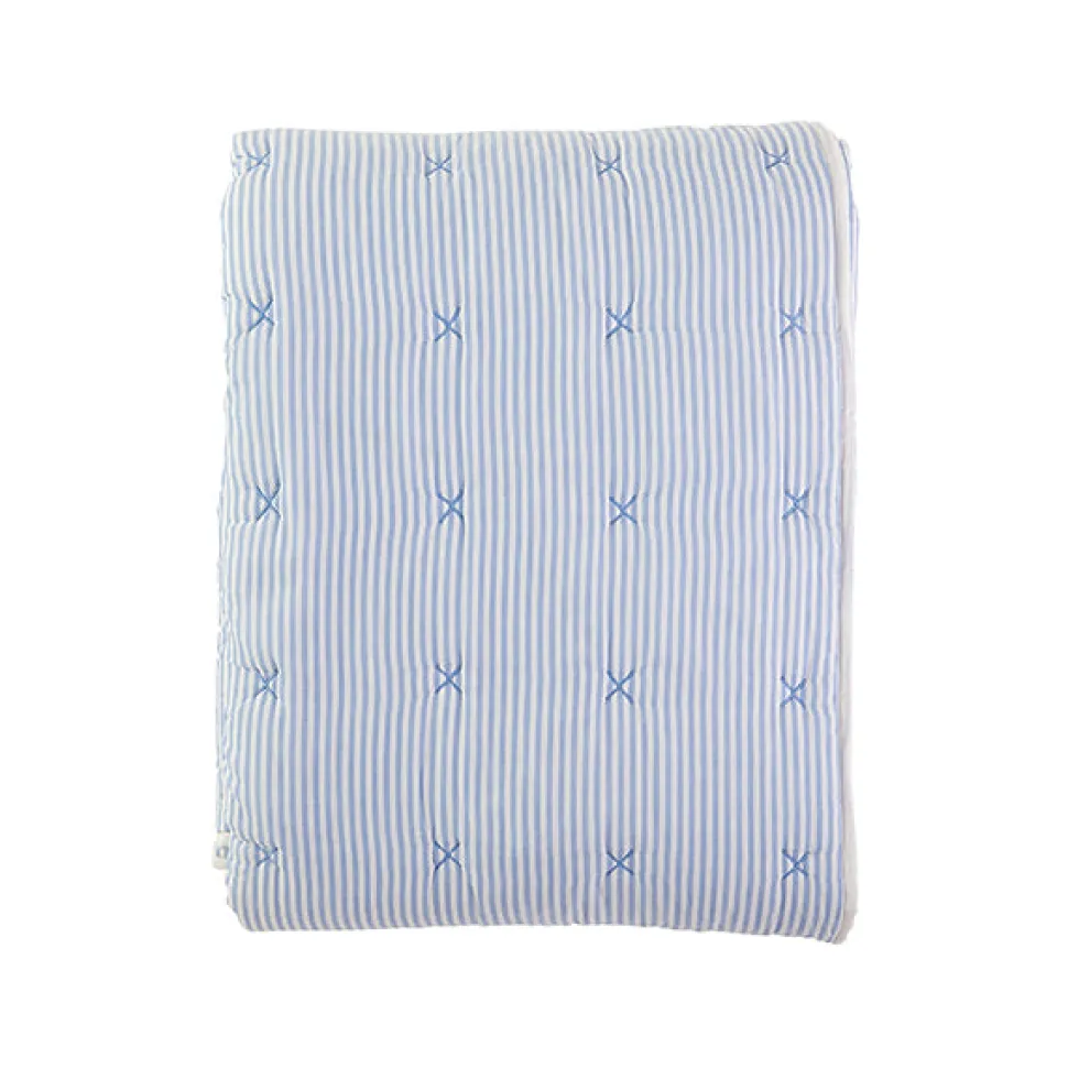 Classic Stripe Quilt