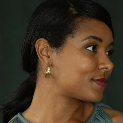Cleopatra Classic Medium Hoop Earrings in Gold