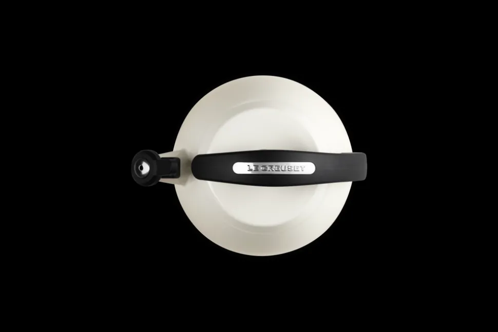 Cloche Kettle in White