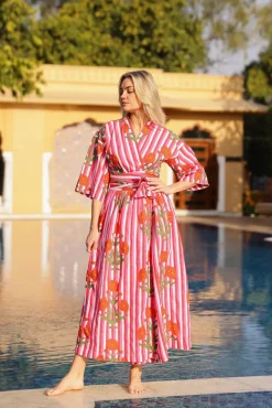 Como Floral Wrap Dress in Red & Pink